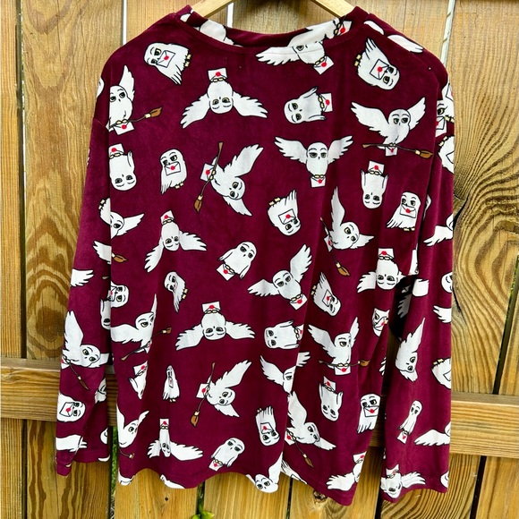 Harry Potter Gold Hogwarts Owl Sleep Wear Pajama PJ Top Super Soft Sz. Large - Picture 6 of 6